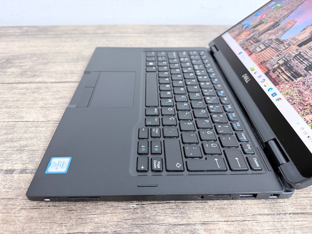 Dell Latitude 7390 | i5 8GB 256SSD FHD Dokunmatik Sıfır Batarya - 5