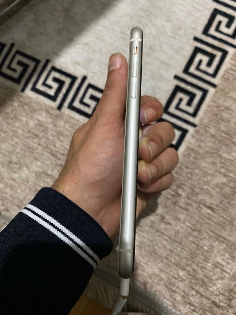 YURTIÇI İPHONE 11 PIL SEVIYESI 72 TAMİR GÖRMEDİ - 8