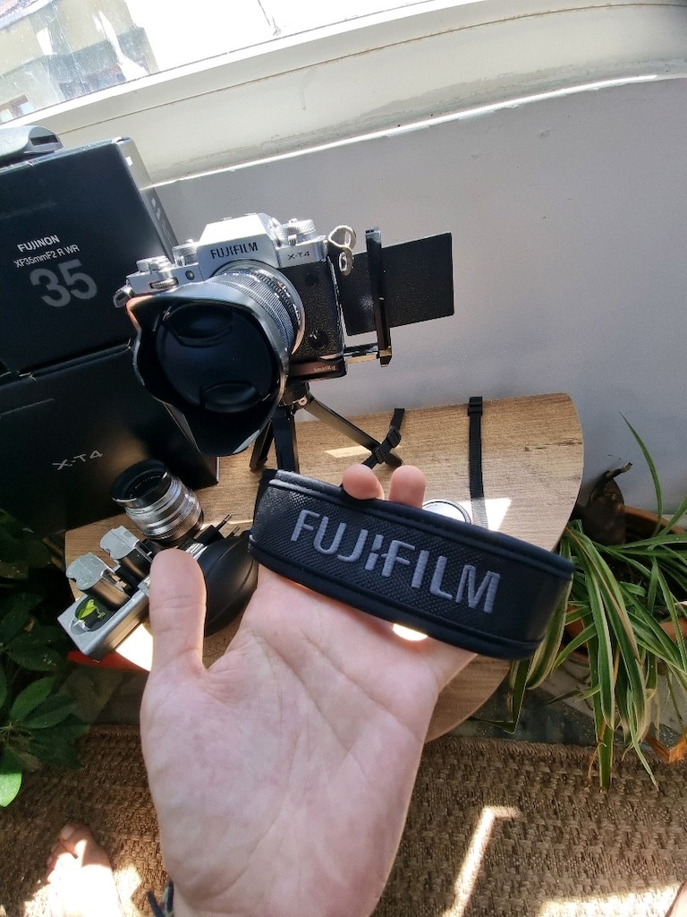 Fujifilm XT4 fotoğraf makinesi + 2 Orijinal Lens / Tam Set - 4