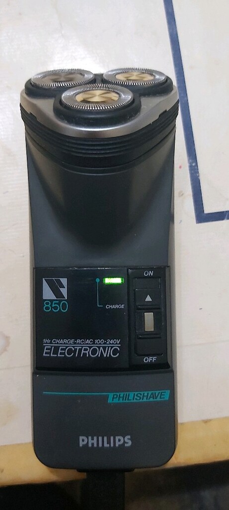 Philips traş makinesi - 2