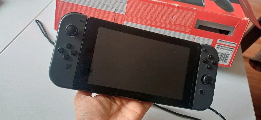 Nintendo Switch Kutusunda Sorunsuz - 3