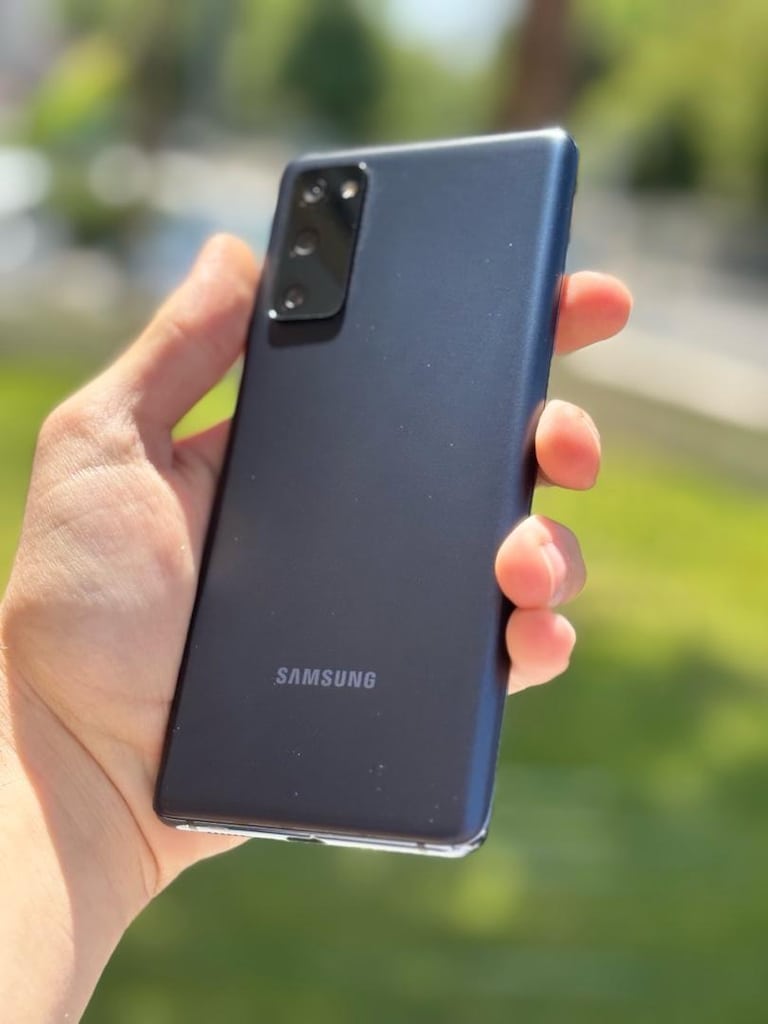 SAMSUNG S20 FE 128 GB TERTEMİZ SIFIR AYARINDA - 3