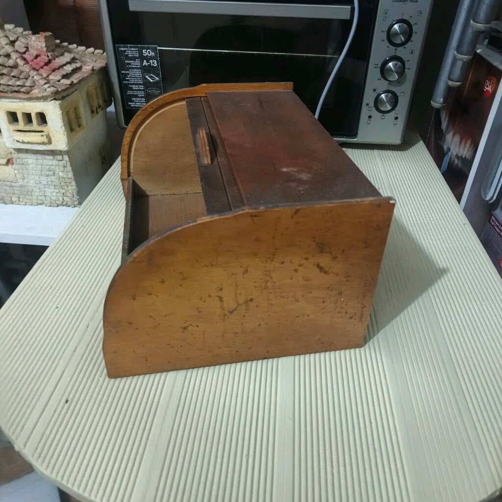 EKMEKLİK - 6