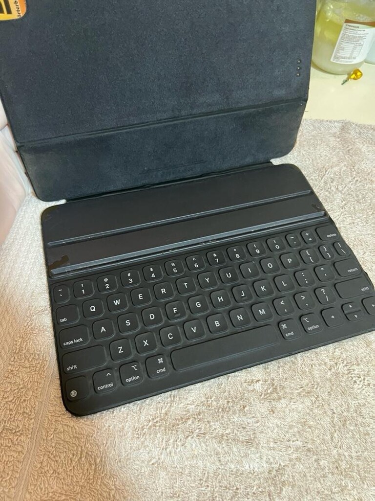 iPad Pro 3. Nesil 11” 256 GB - 7