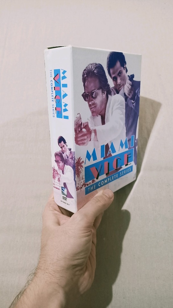 Miami Vice Dizisi Tüm Bölümler 20 Disc Dvd Seti - 3
