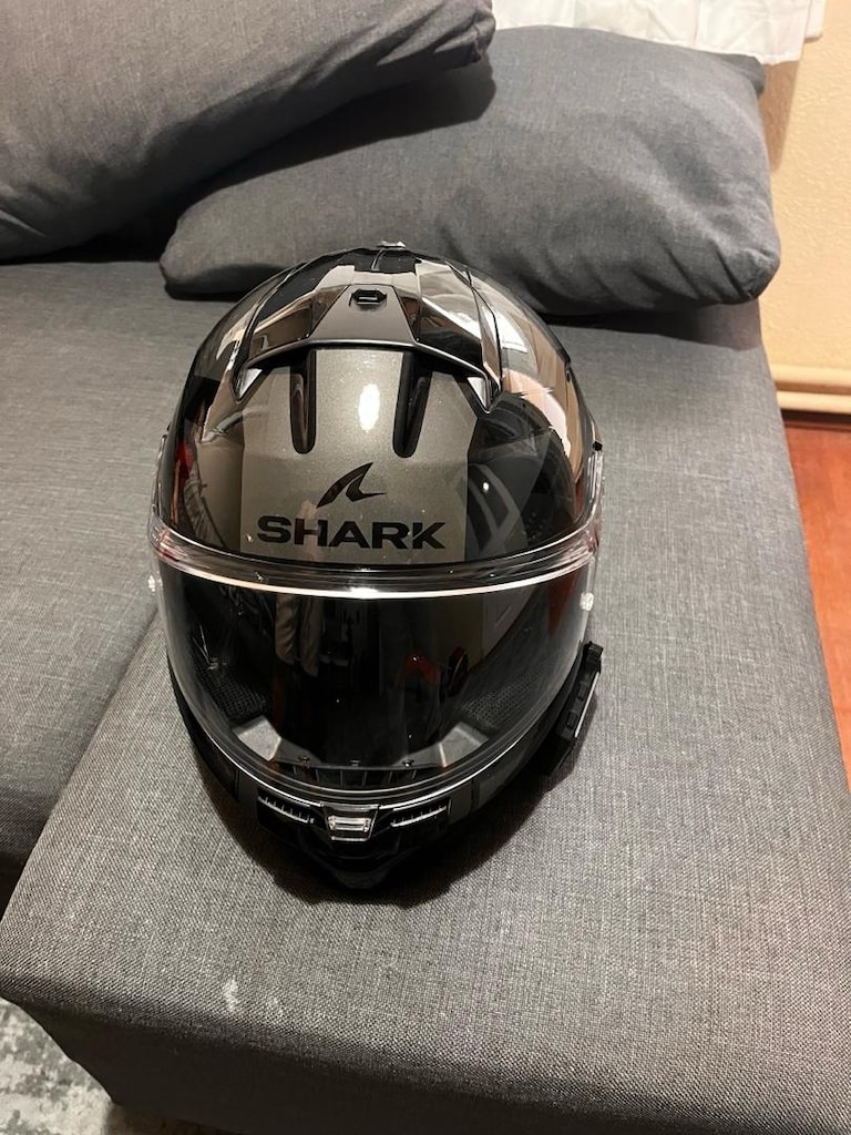 shark kask - 5