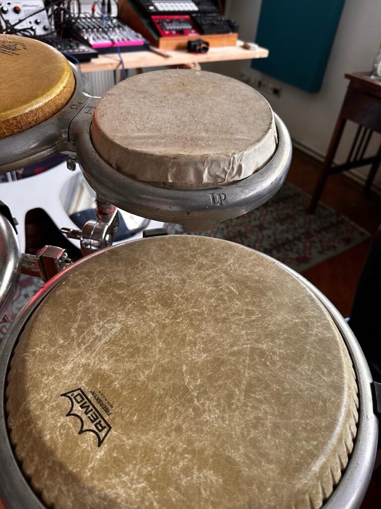 LP Giovanni Compact Percussion Set (2 Conga + Bongo + Stant) - 7