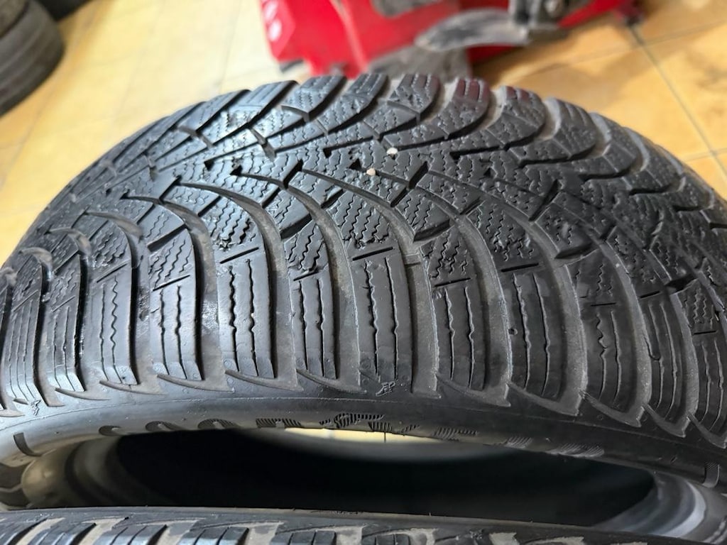 195/55/16 GOODYEAR marka 2 ad kış lastiği - 3