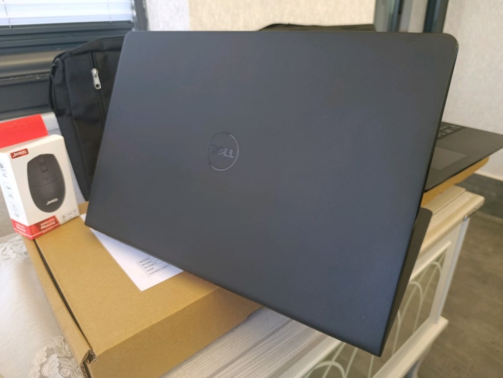 Yenilenmiş DELL laptop 8GB ram 256GB SSD disk OKul,ev,ofis, öğrenci ku - 3