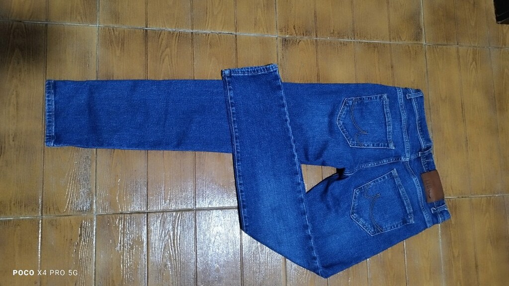 #Little Big jeans pantolon Mağazasında pahalıdır..Eni çekilince 40 - 4
