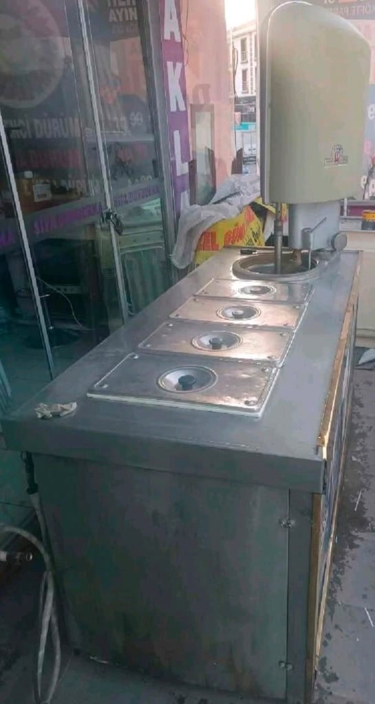 DONDURMA MAKİNASI C 40 DÖRT KARE DÖZ BAKIMI YENİ YAPILDI SIKINTISIZ - 5