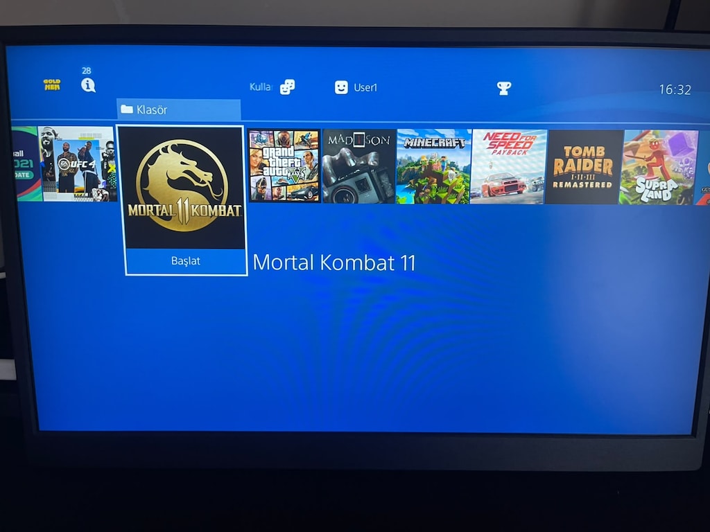 PLAYSTATİON 4 SLİM KIRIK 20 OYUNLU ÜCRETSİZ OYUN 2 KOL KABLOLAR - 6