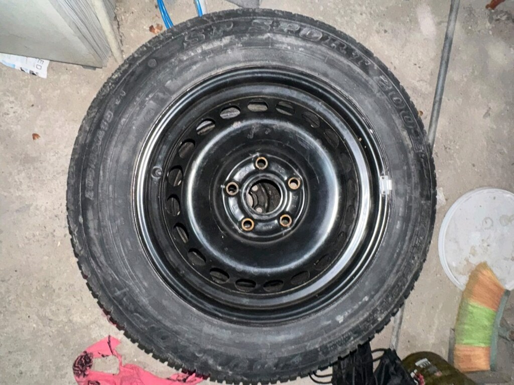 14 jant lastik ve 15 jant lastik 15 jant numara olarak 2 jant lastik a - 8