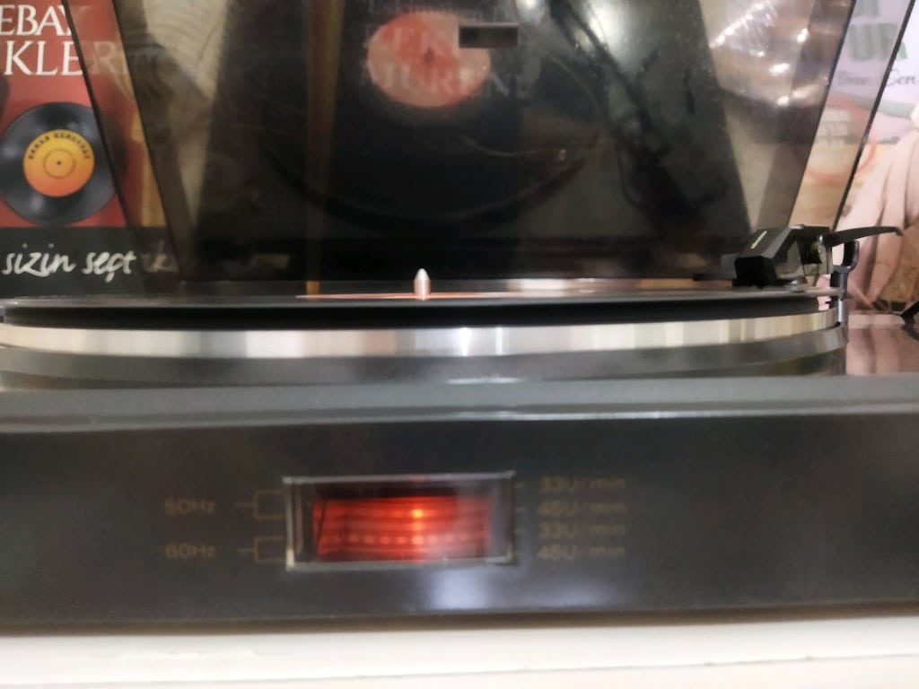 PLAKCALAR STEREO DEK YARİ OTAMATİK DEVİR AYARLİ STRASFORLU TEMİZ FAAL - 2