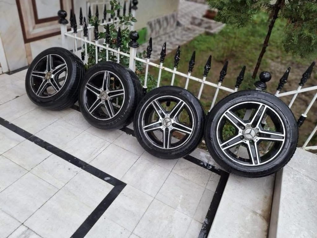 Mercedes Amg dir Cla Lara olur C serisi E serisi hepsine olur bijon - 9