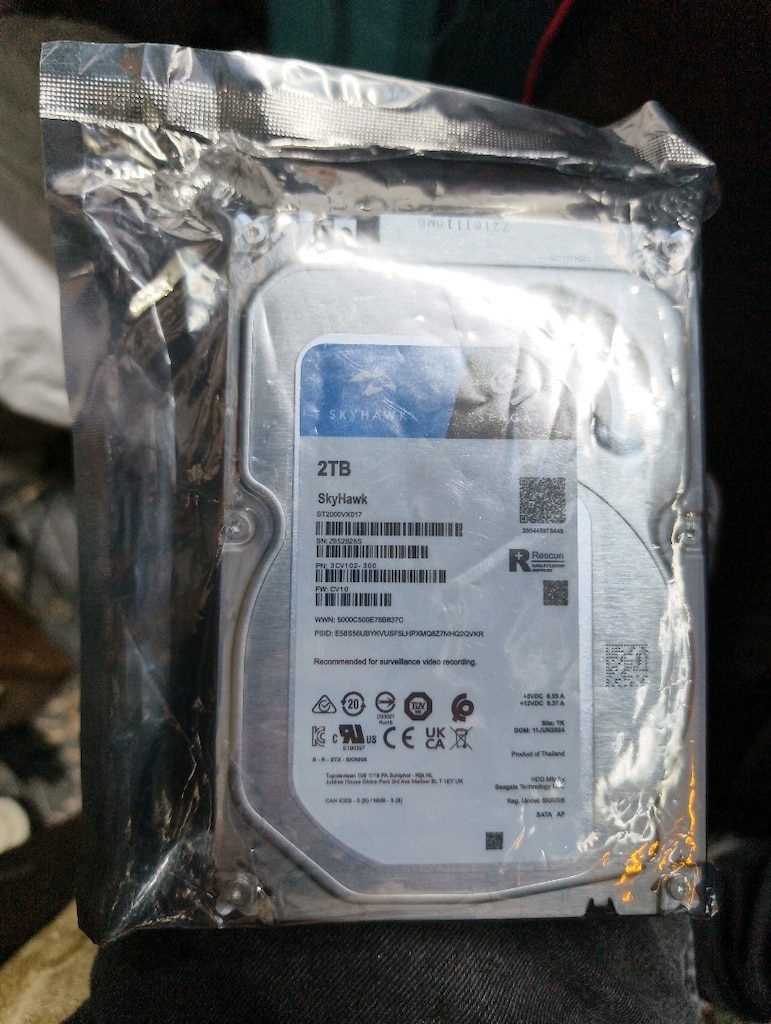 Satılık Seagate SkyHawk 2TB Güvenlik Kamerası Hard Diski (ST2000VX017)