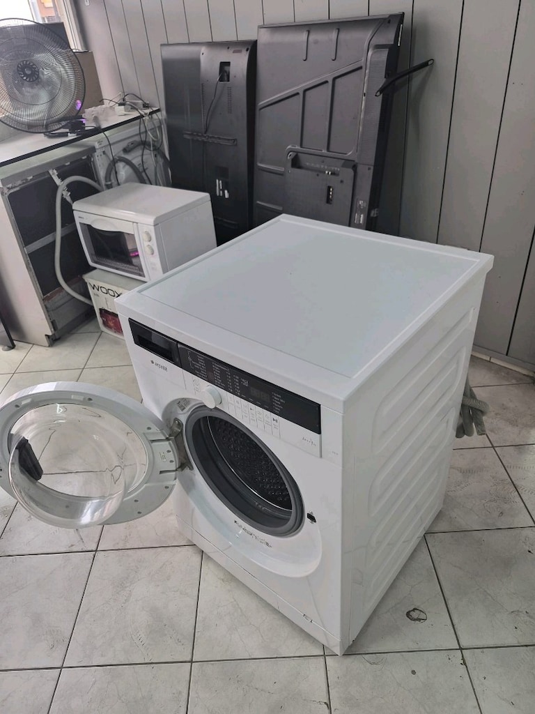 Arçelik piano serisi 8kg çamaşır makinesi
