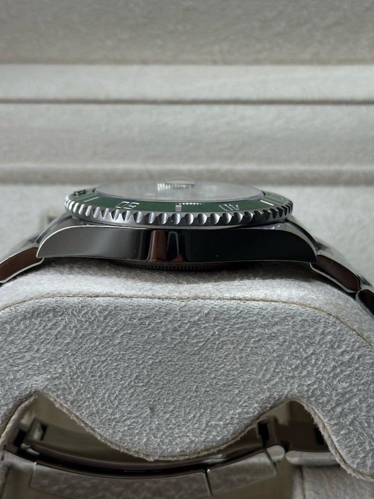 ROLEX SUBMARİNER HULK CLEAN 3135 ETA - 4