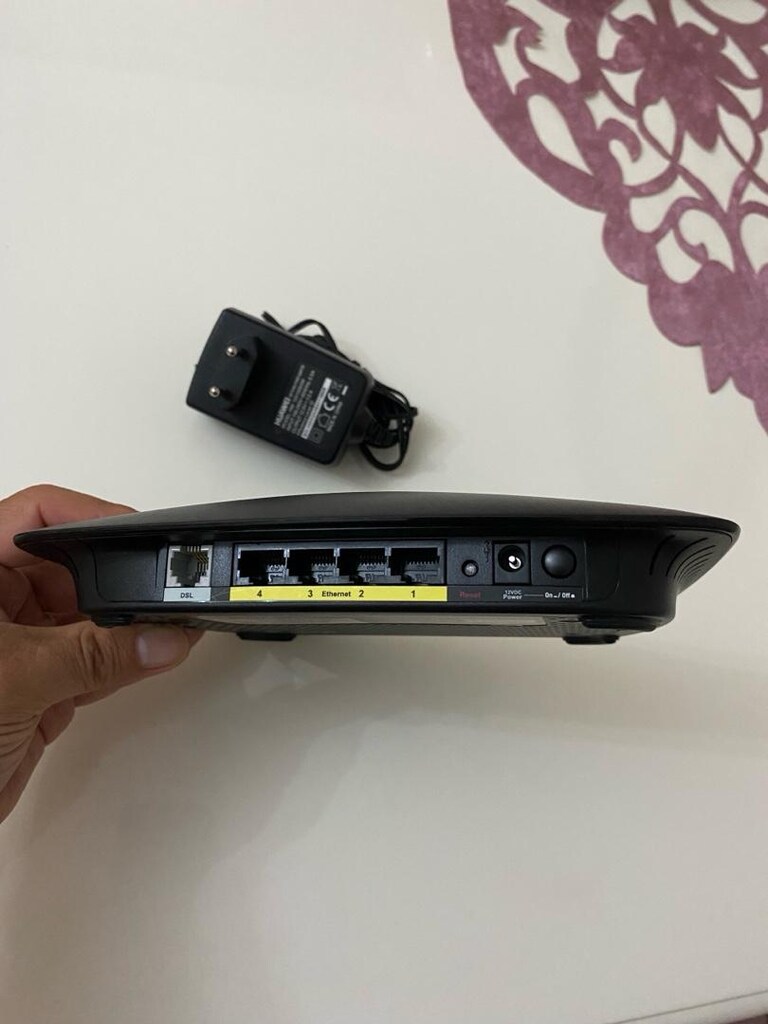 Lınksys Cisco WAG120N modem router - 3
