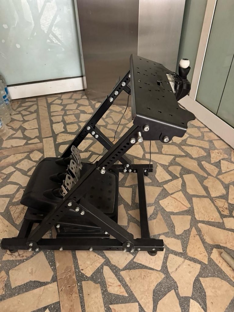 Logitech g29 standı - 2