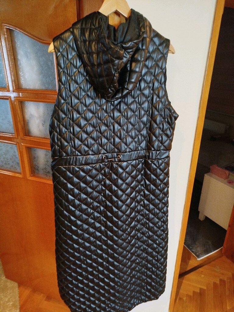 giyinmemiş temiz deri yelek - 2