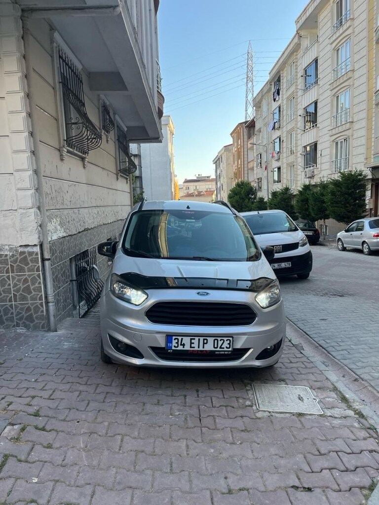 Ford TOURNEO