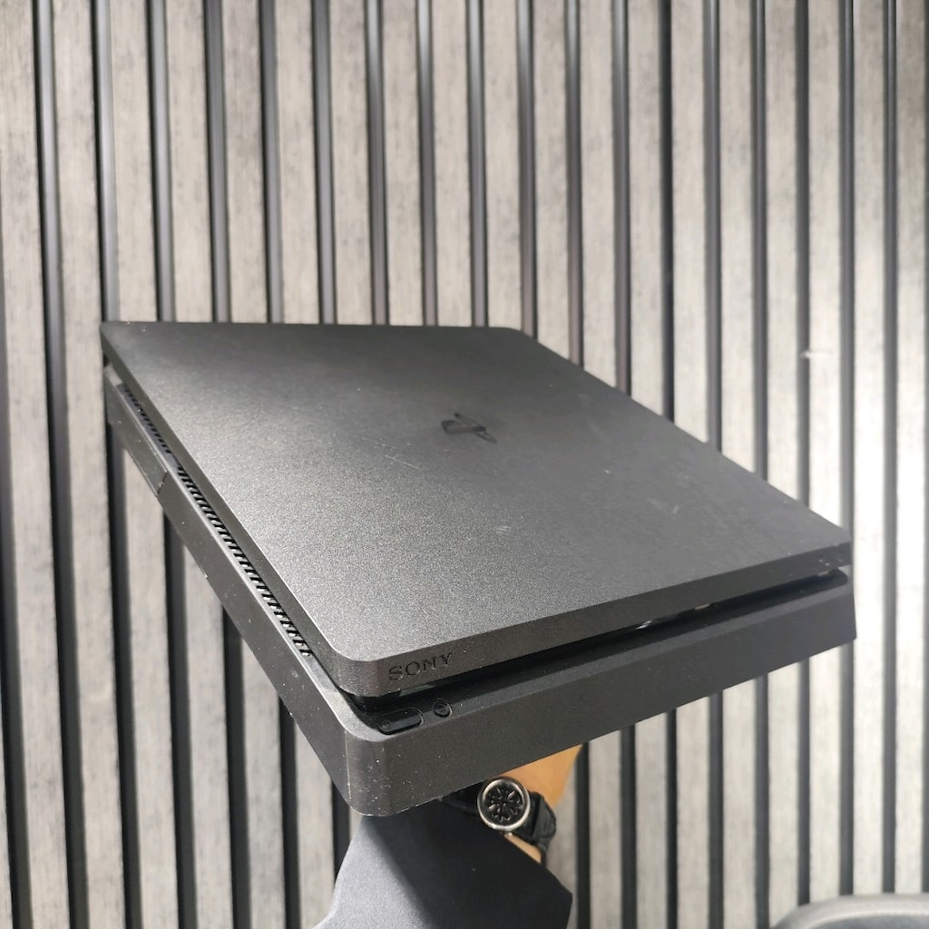 SONY PLAYSTATİON 4 ÇİFT KOL - 2