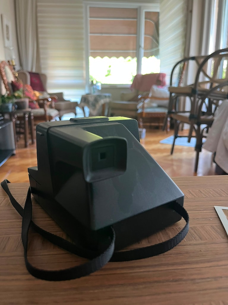 Polaroid Supercolor 1000 Deluxe - 2