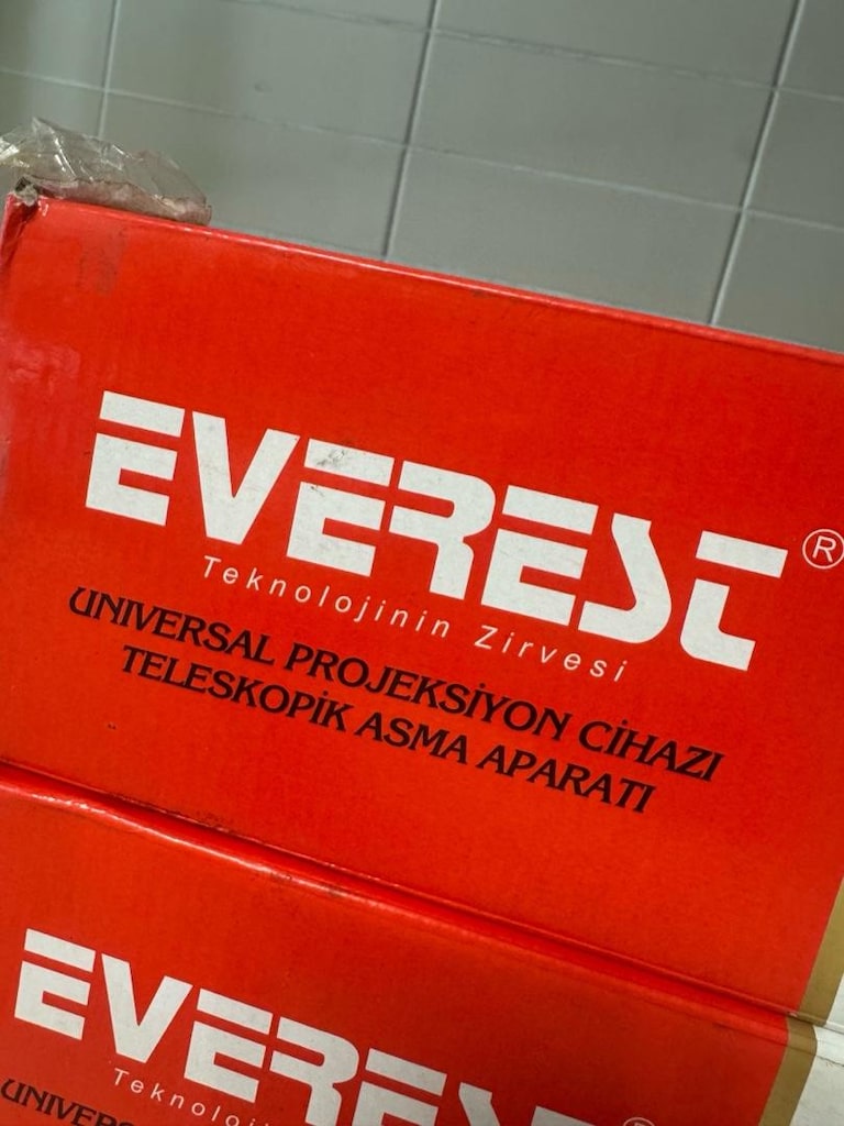 Everest PRJ-187 Universal Projeksiyon Tavan Asma Aparatı (Sıfır) - 2