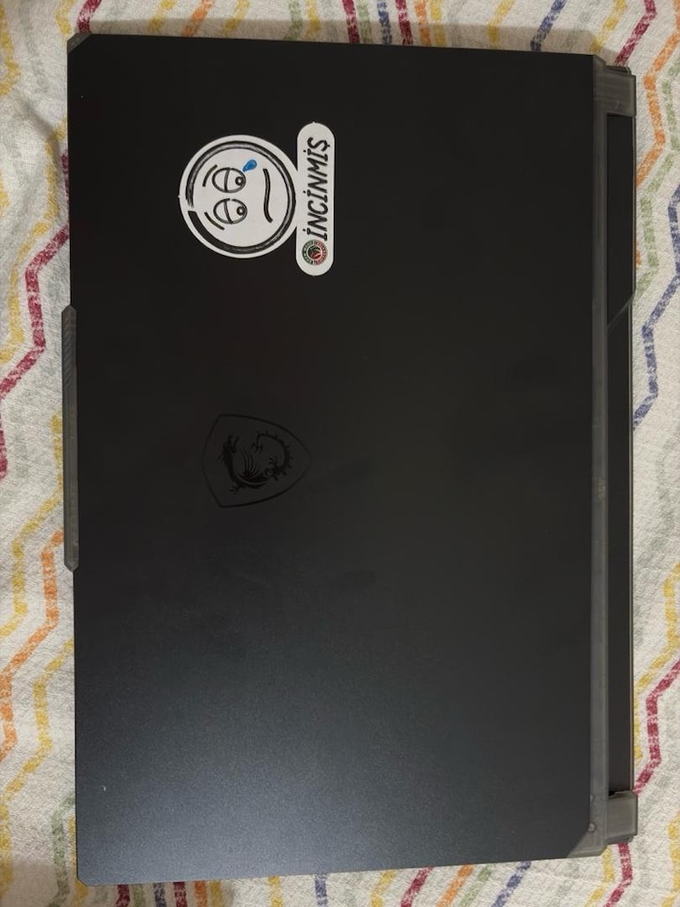 MSI CYBORG 15 A13VF - 6
