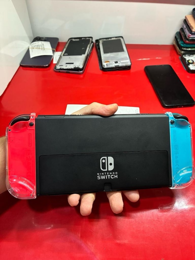 UYGUNA ÇİPLİ 128GB NİNTENDO SWİTCH OLED - 4