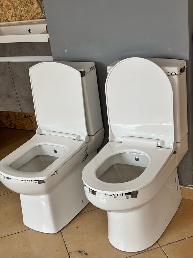 1 .kalite DUVARA SIFIR TAM TAKIM KLOZET 5500 TL - 2
