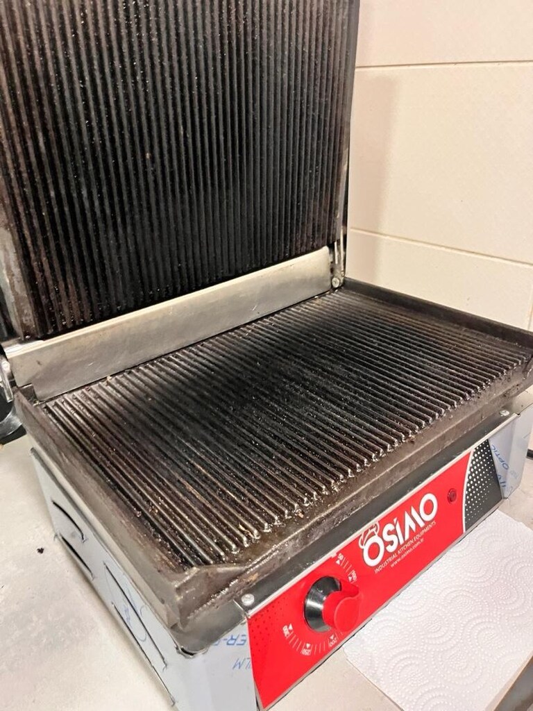 6 dilimli Tost Makinesi - 2