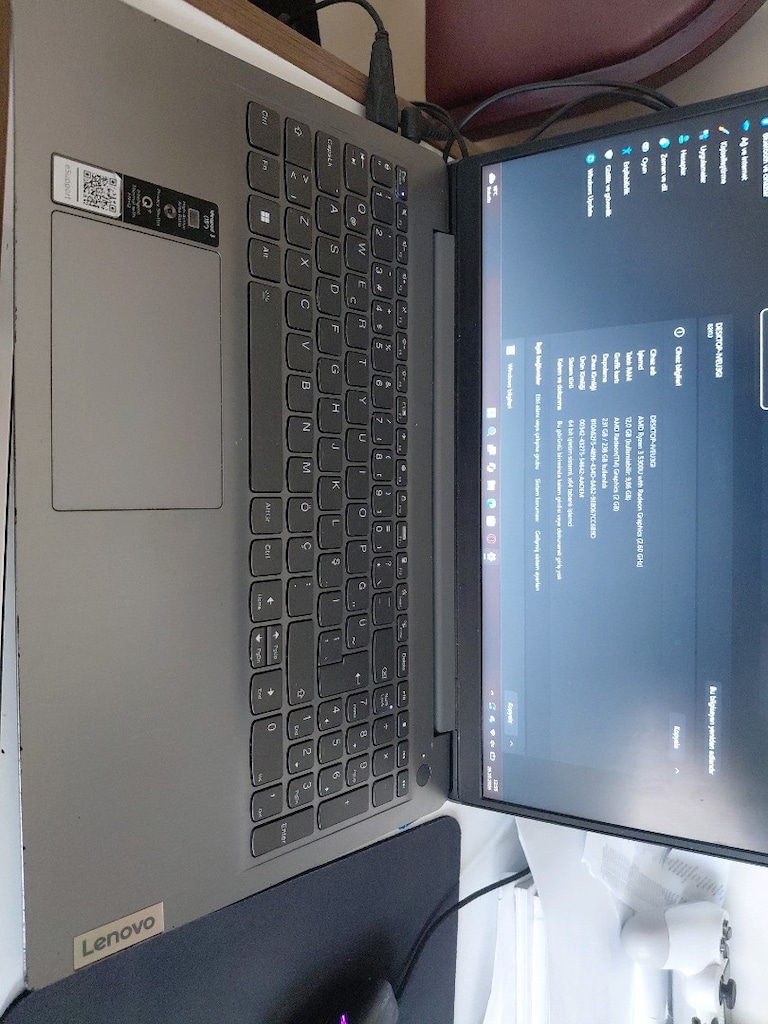 Gri Lenovo İdeapad 3 Laptop - 3