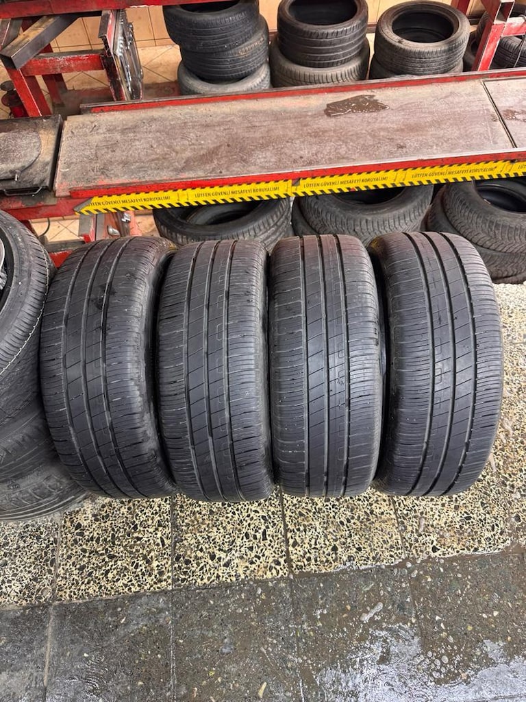 205 55 16 yazlık Goodyear 1000 km yol yaptı sıfır ayarında tarıh 2025 - 2