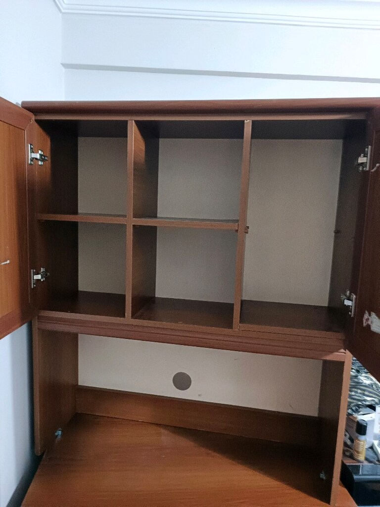 Kitaplıklı Çalışma Masası - 2