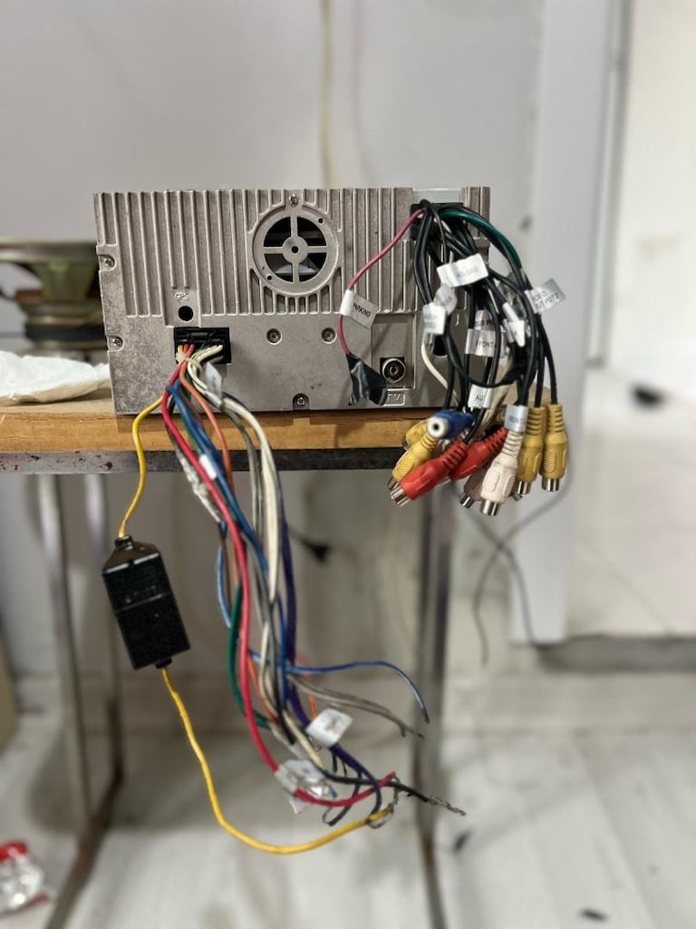 KAMOSONİC MOTORİZE KAFA EKRANLI TEYP - 9