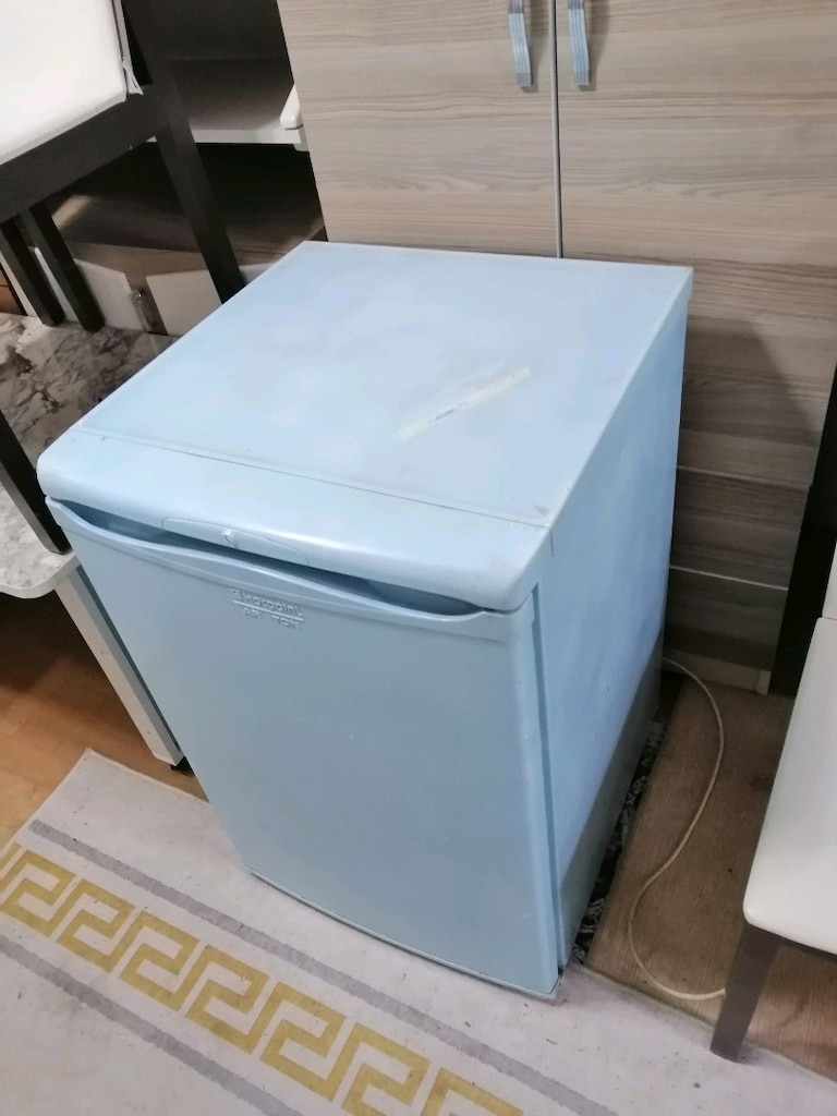mini ofis buzdolabı 85 cm yüksekliği 55 cm enide - 4