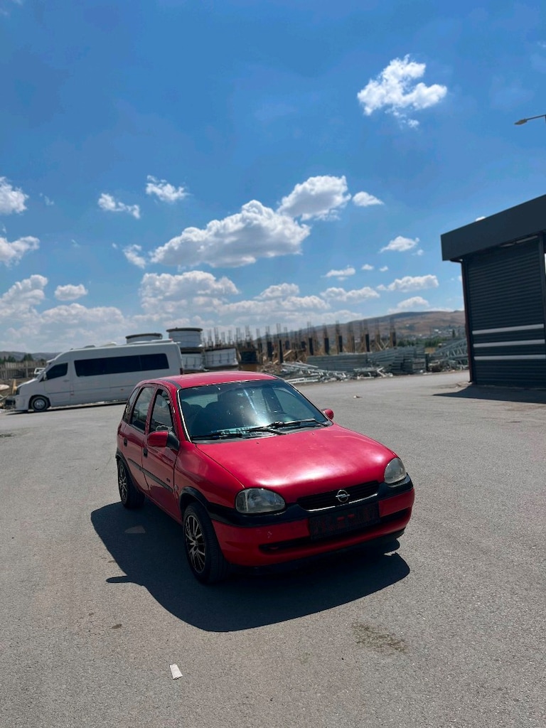 2000 model düşük km temiz aile aracı korsa b kilimali 1.4 16walf gls - 11