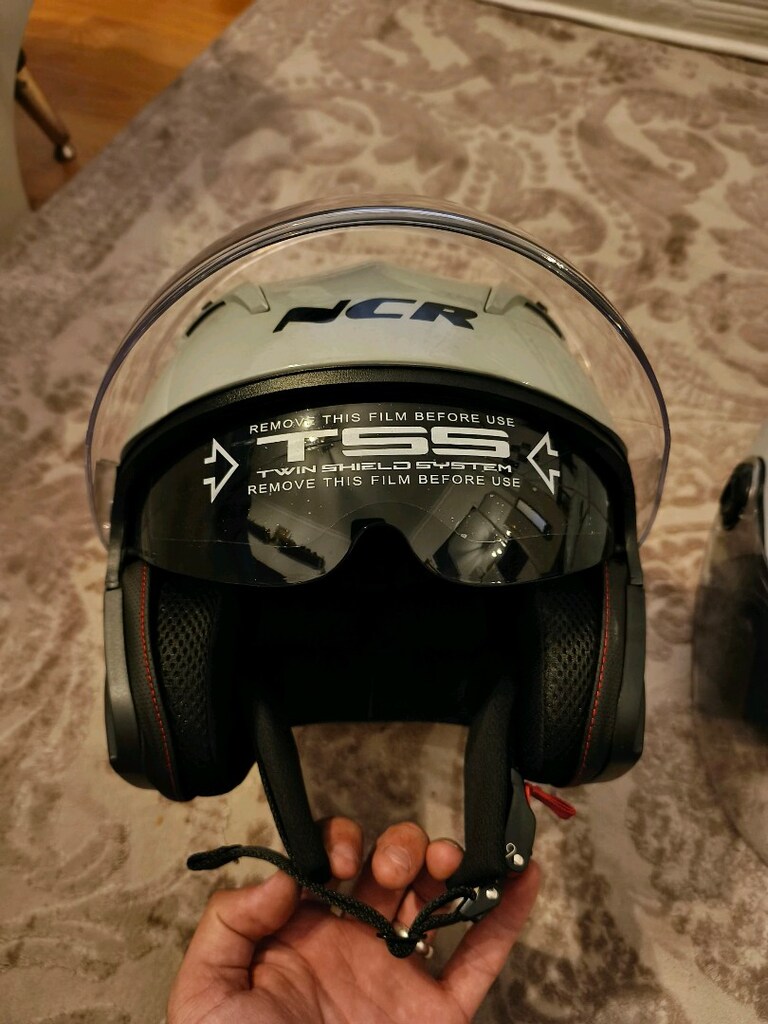 NCR M ve L beden 2 adet kask 2 ay toplasan 15 gün kullanıldı - 4