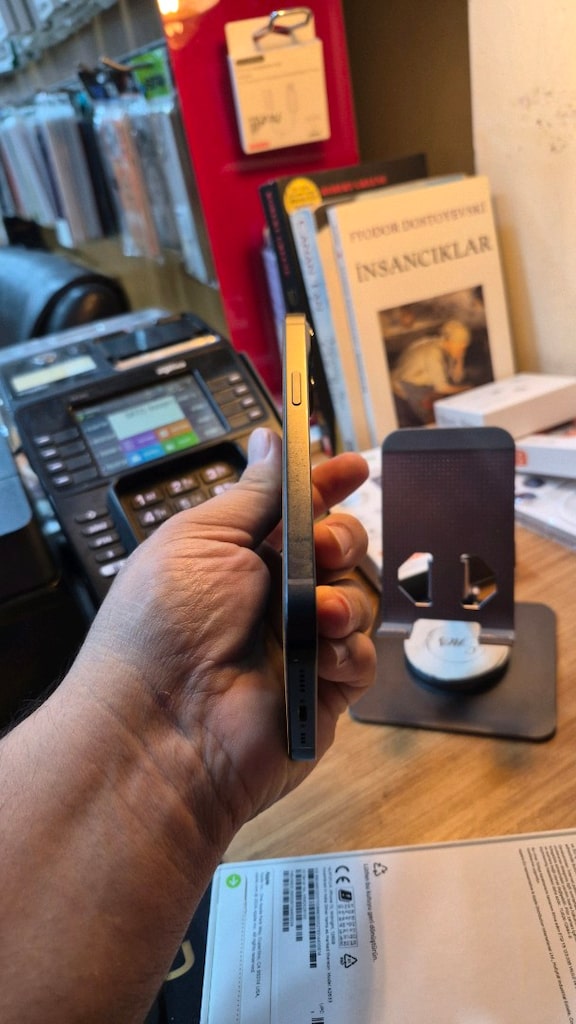 IPHONE 13 - 128 GB- Pil %91 - 2