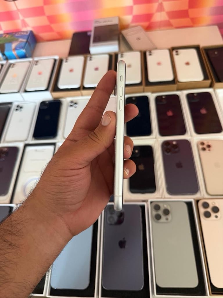 IPHONE XR 64GB YURTİÇİ SORUNSUZ - 5