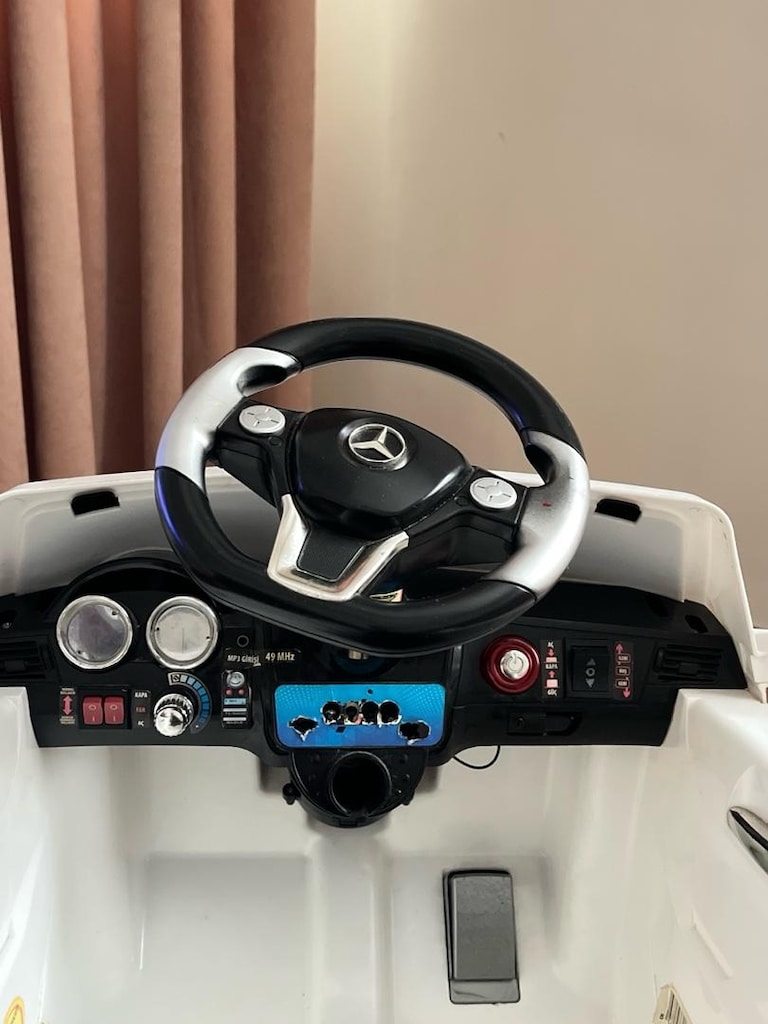 akülü araba Mercedes-Benz - 6