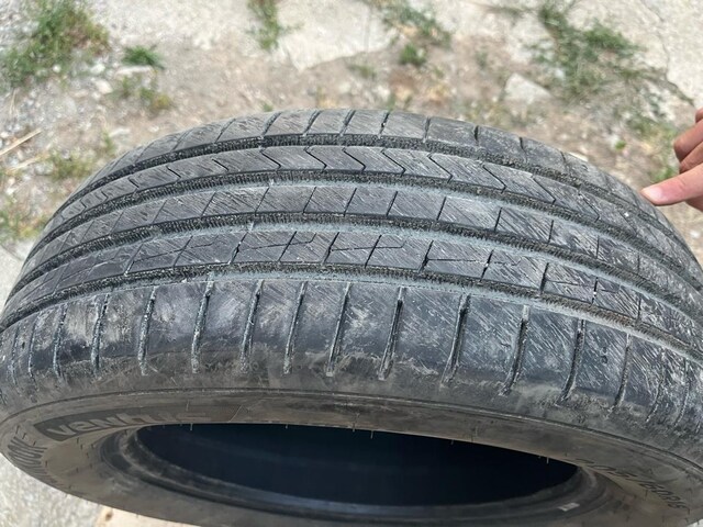 yazlık iki adet lastik 205-60-16 ölçülerinde