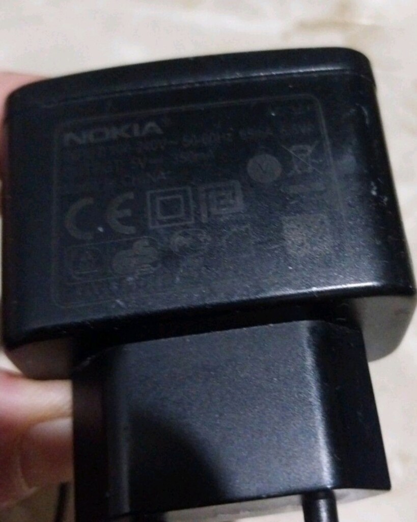 Nokia Orijinal İnce Uçlu Şarj Cihazı - 4