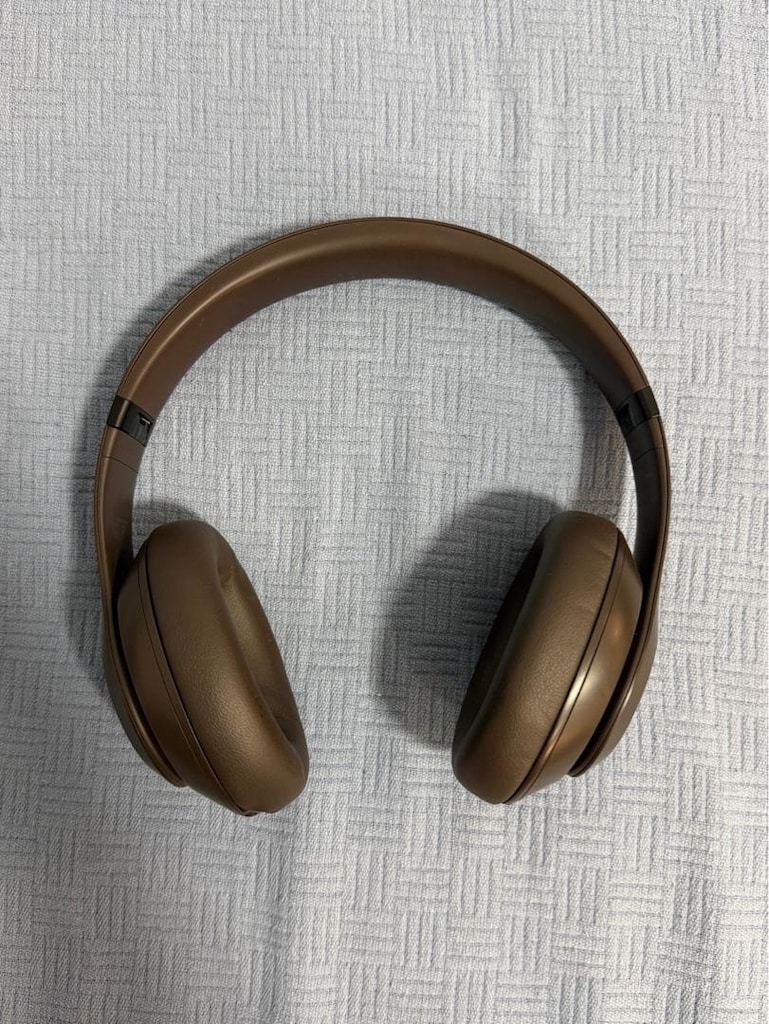 Beats Studio Pro Wireless Kulaklık Koyu Kahve