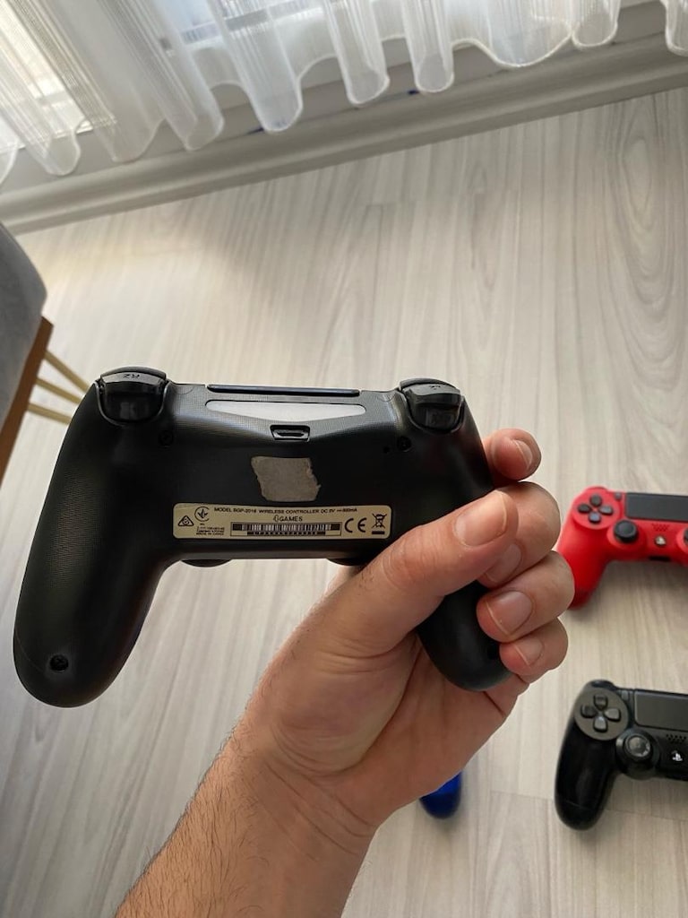 PS4 Oyun Kolu - 5