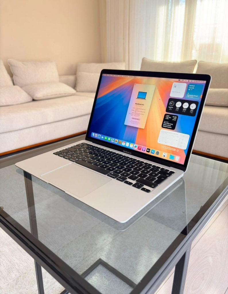 ACİL SATILIK MacBook Air 2020 - 2
