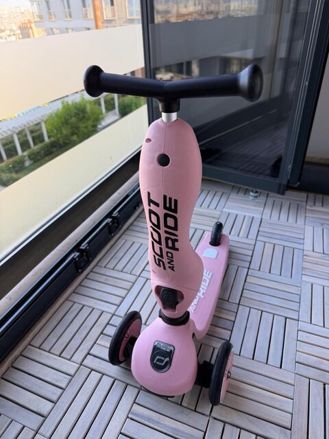 scoot and ride scooter