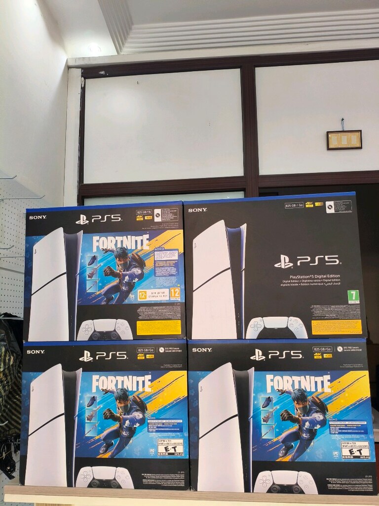 PS5 SLİM SIFIR DİGİTAL 1 KOL GARANTİLİ PS4 TAKAS SEÇENEKLERİ İLE - 3